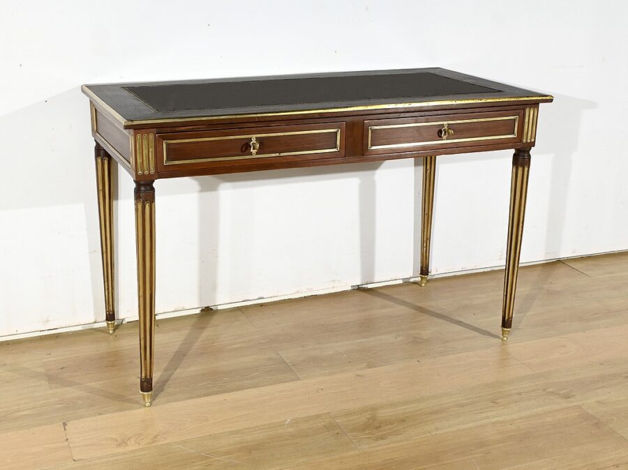 Bureau Plat en Acajou, style Louis XVI- 2ème partie XIXe – Image 2