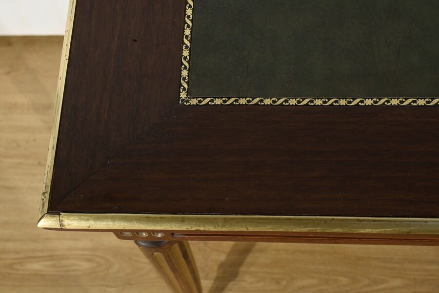 Bureau Plat en Acajou, style Louis XVI- 2ème partie XIXe – Image 5