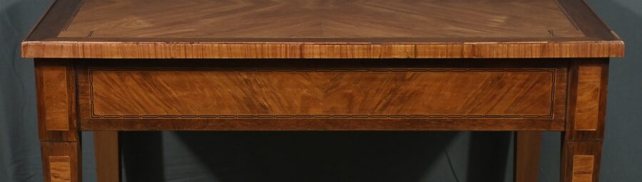 Petite Table Bureau en Marqueterie, style Louis XVI - 2ème partie XIXe – Image 10