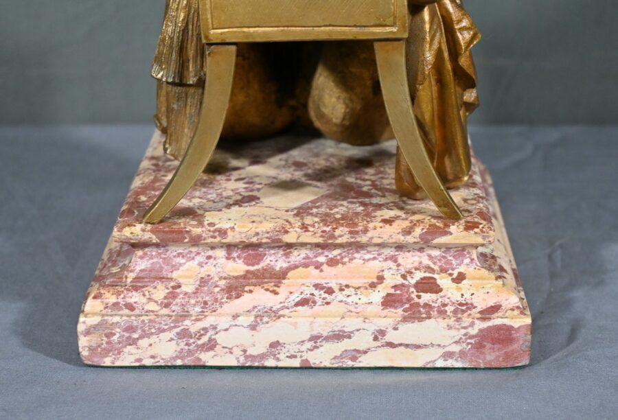 Bronze à Patine Dorée "La Couture" - Début XXe – Image 26