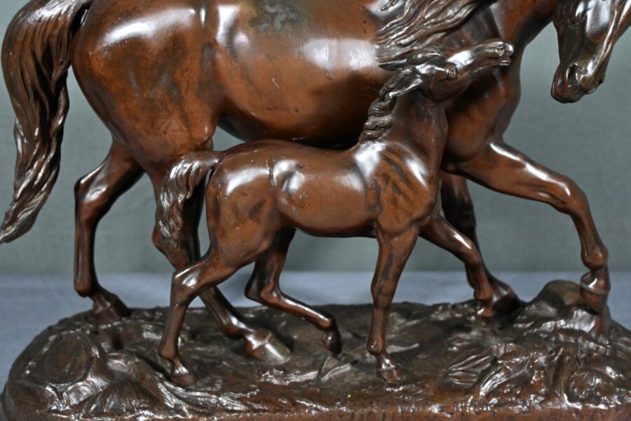 Régule, Cheval et son Poulain, signé E. Loiseau – Début XXe – Image 11