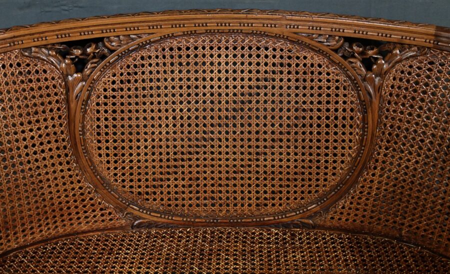 Banquette Corbeille en Noyer, style Louis XVI - 2ème partie XIXe – Image 4
