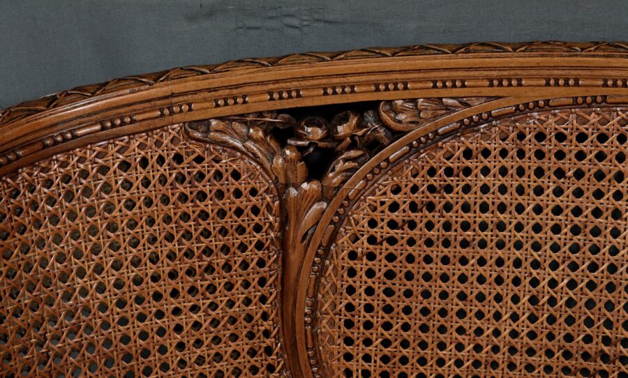 Banquette Corbeille en Noyer, style Louis XVI - 2ème partie XIXe – Image 5