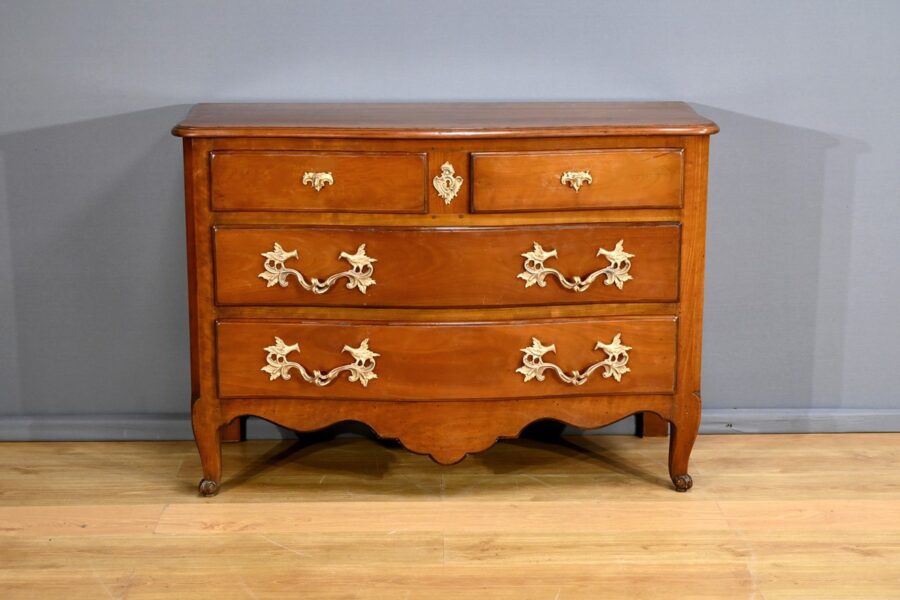 Commode en Merisier, estampillée A.Mailfert – 1ère partie XXe