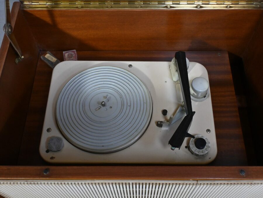 Meuble Radio Schneider en Acajou – Milieu XXe – Image 18