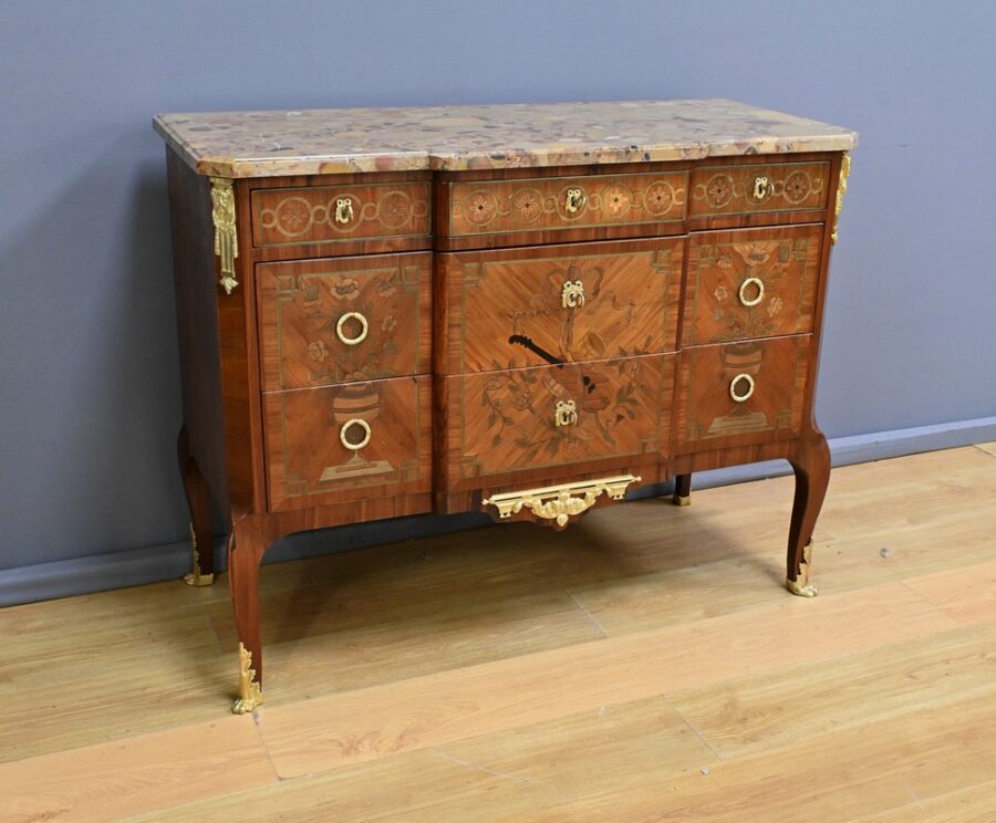 Commode Sauteuse en Bois de Rose et Palissandre, style Transition Louis XV / Louis XVI – Début XXe – Image 2