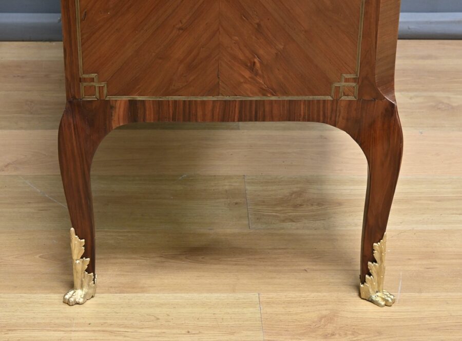 Commode Sauteuse en Bois de Rose et Palissandre, style Transition Louis XV / Louis XVI – Début XXe – Image 13