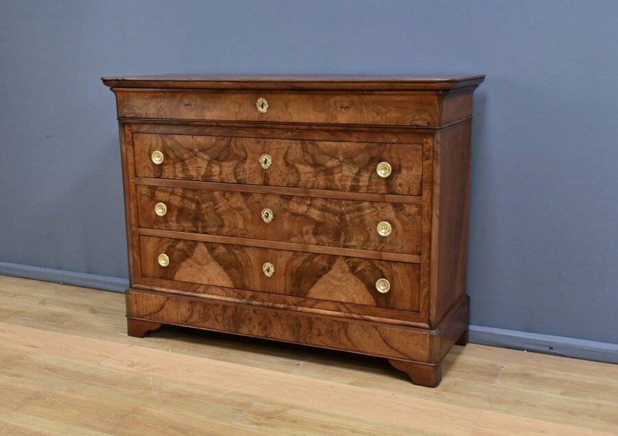 Commode en Ronce de Noyer, époque Restauration - 1re partie XIXe – Image 2