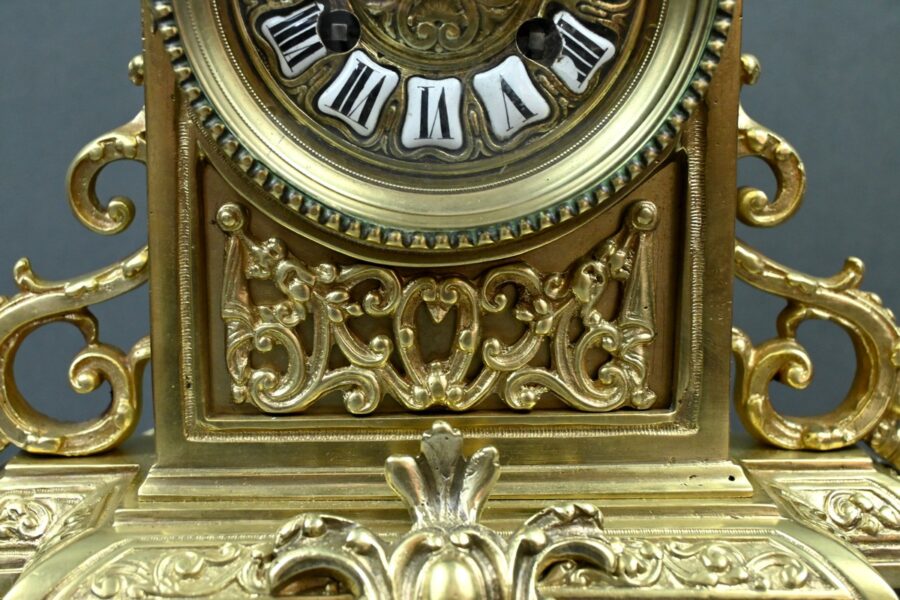 Pendule en Bronze Doré, style Louis XIV – Milieu XXe – Image 11