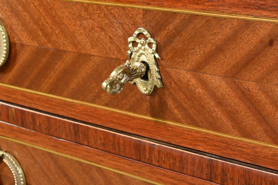 Petite Commode en Acajou - 1ère partie XXe – Image 10