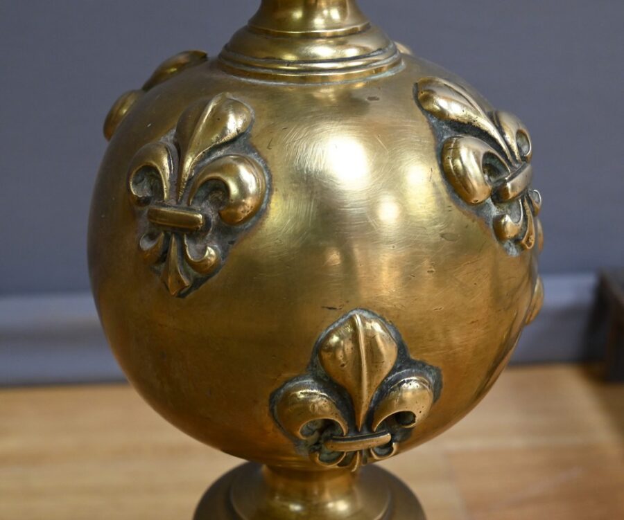 Paire de Chenets en Bronze Doré - 1ère Partie XIXe – Image 9