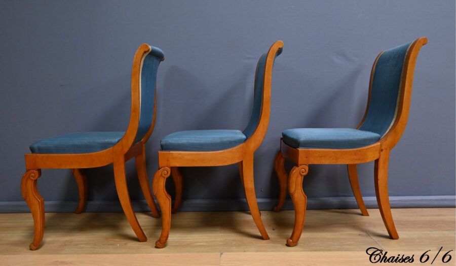 Suite de 6 Chaises en Erable et Merisier, style Charles X – Milieu XXe – Image 11
