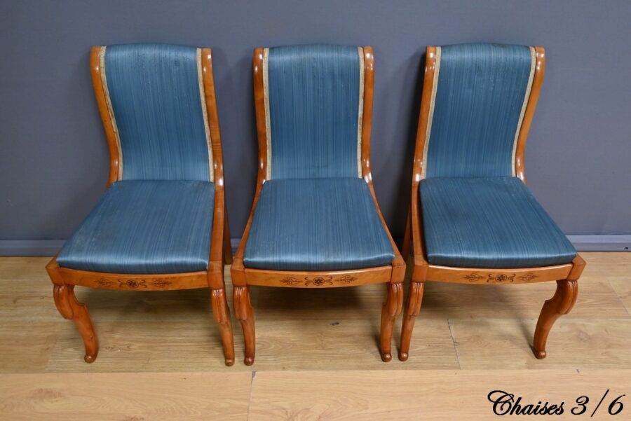 Suite de 6 Chaises en Erable et Merisier, style Charles X – Milieu XXe – Image 6