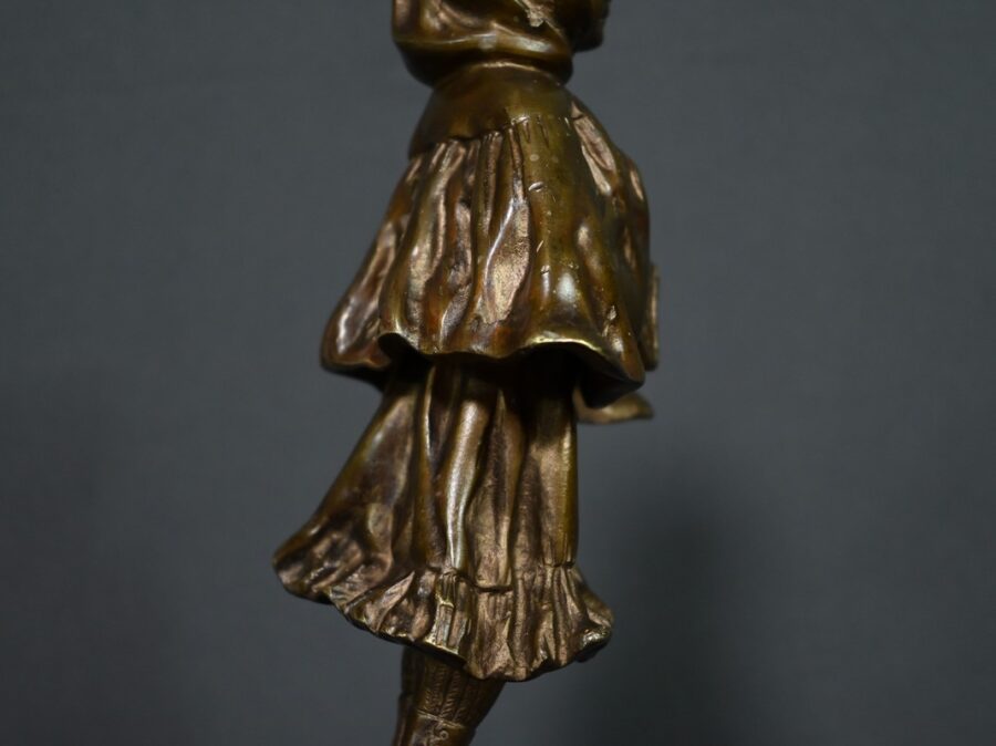 Bronze « L’Ecolière », signé Tremo – Début XXe – Image 14